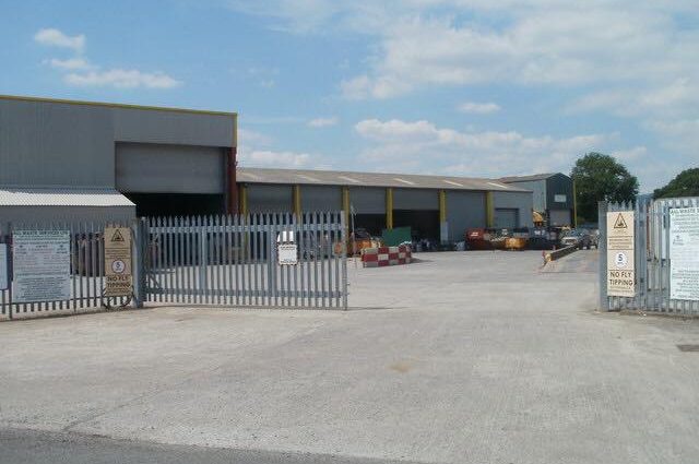 Llangadog Recycling centre